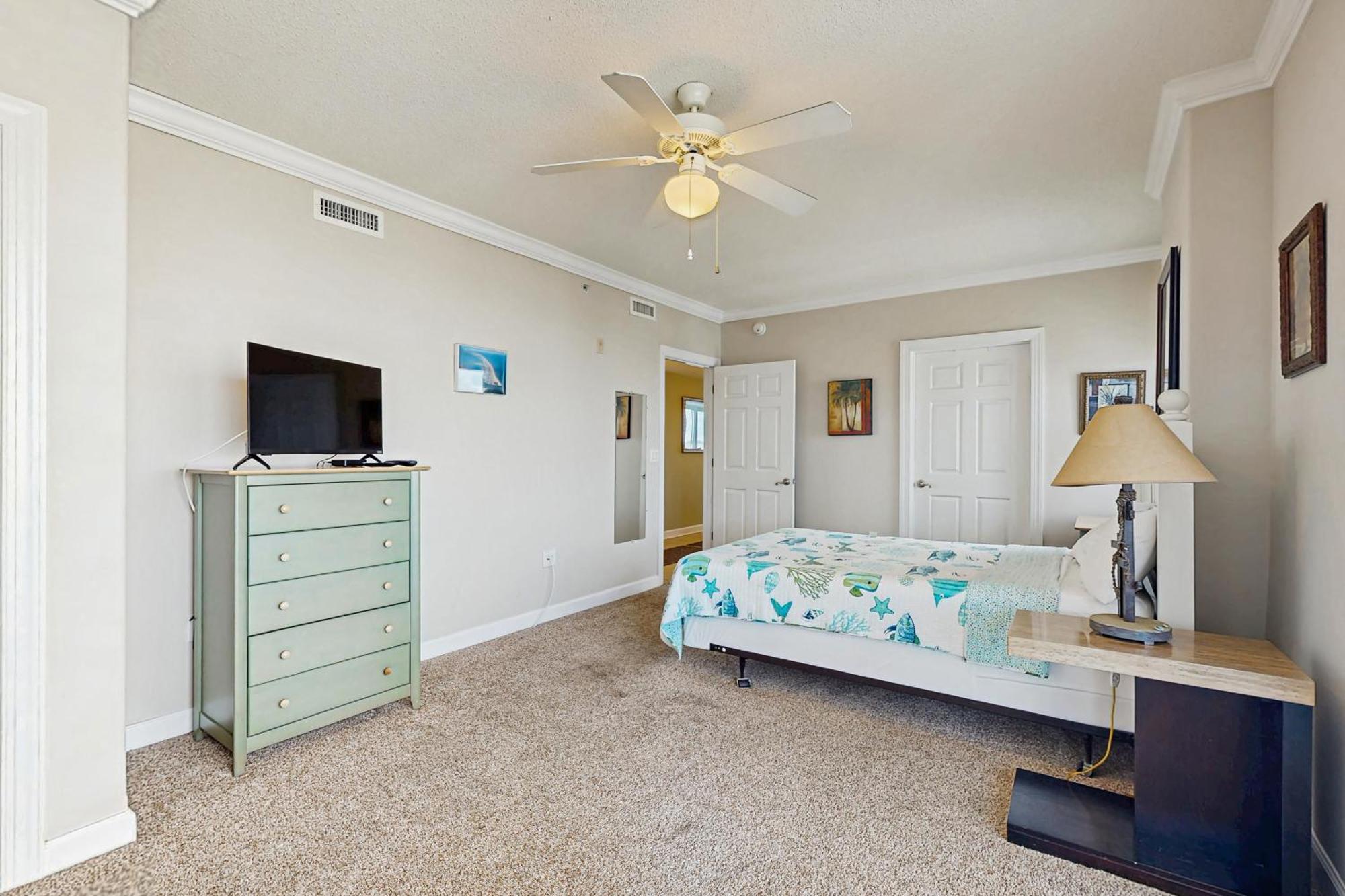 Emerson Towers Ocean City Room photo