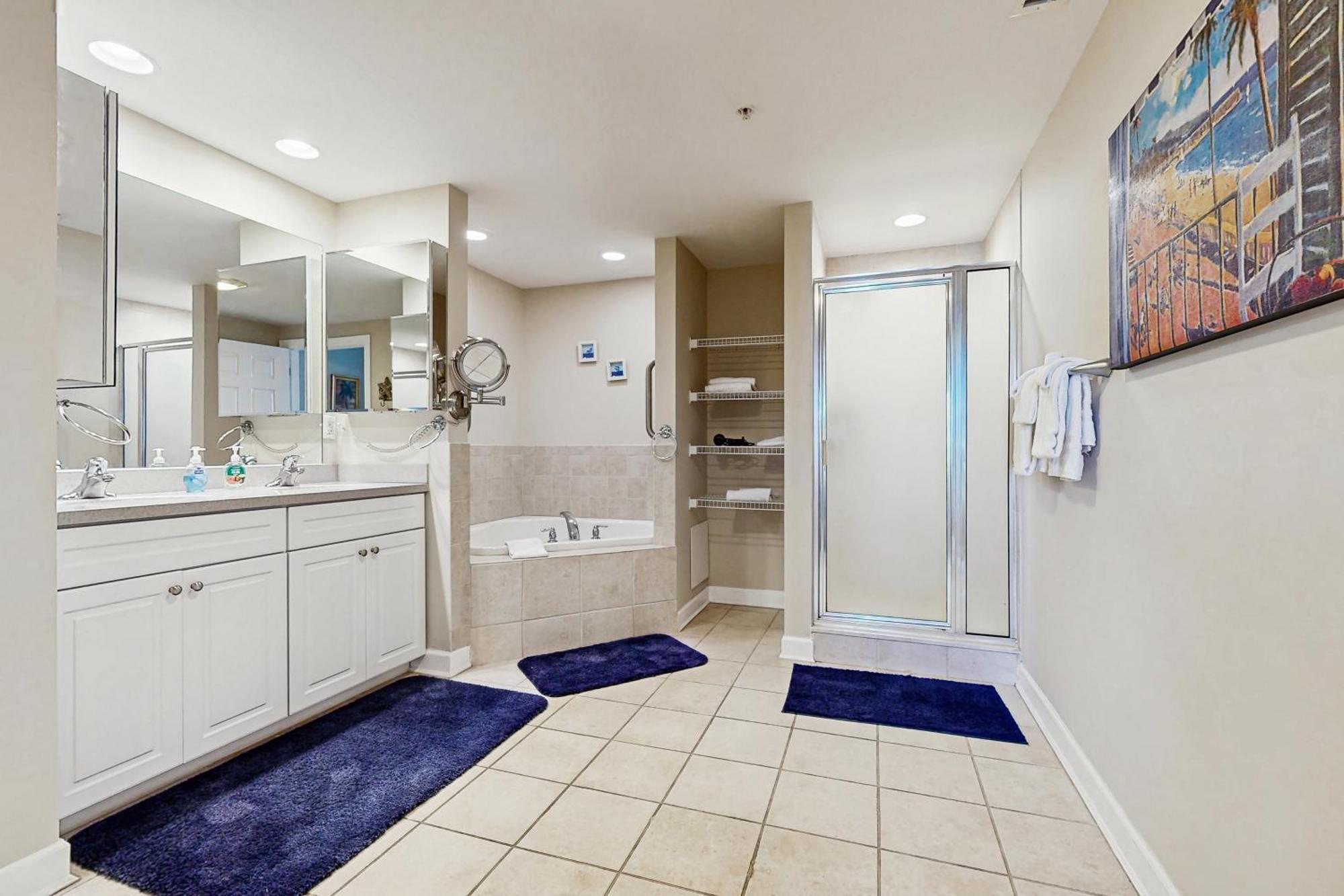 Emerson Towers Ocean City Room photo